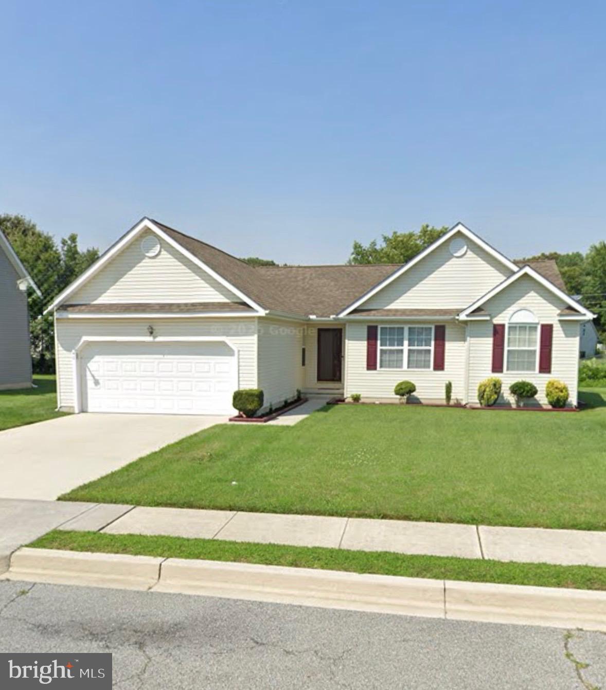 40 Anchor Lane Dover, DE 19901 - Photo 2 of 15 Summer Photo