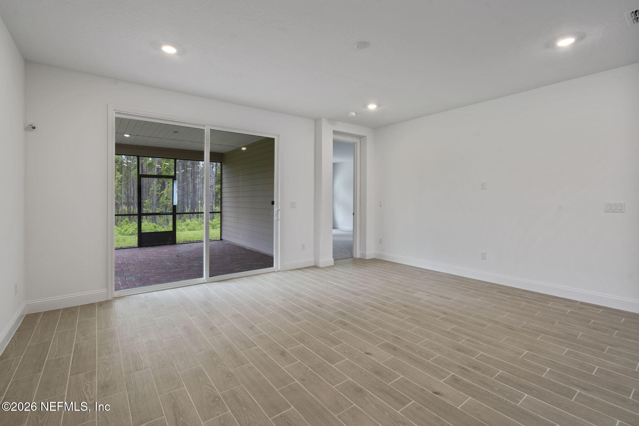 76101 Estuary Way Yulee, FL 32097 - Photo 18 of 47 Living Room