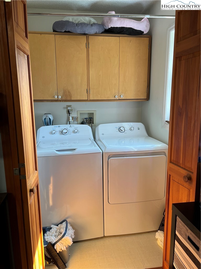 229 Spring Brook Road Newland, NC 28657 - Photo 11 of 38