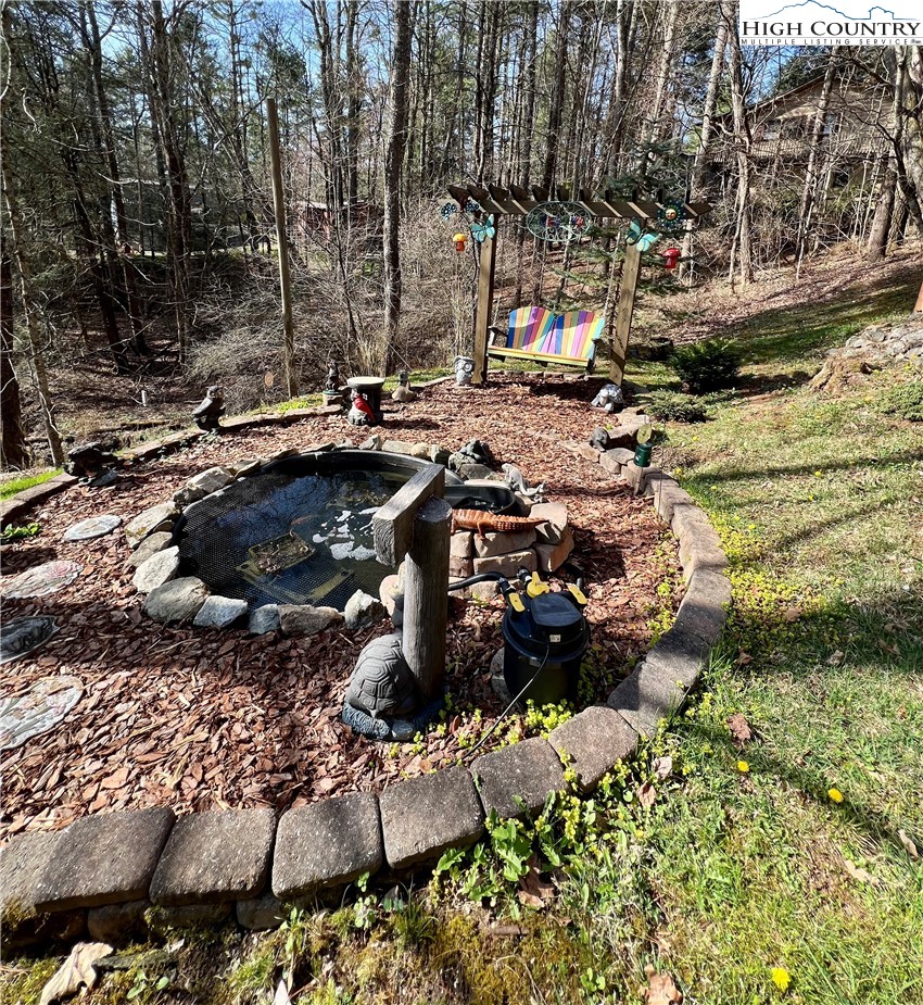 229 Spring Brook Road Newland, NC 28657 - Photo 22 of 38