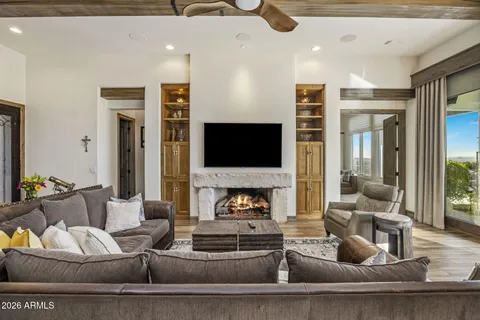 $2,399,000 | 7592 East Camino Salida Del Sol, Scottsdale, AZ 85266