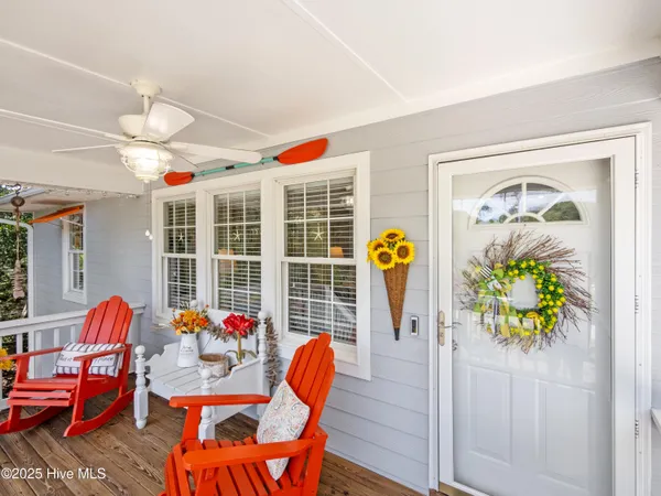 $950,000 | 113 Sea Gull Road, Emerald Isle, NC 28594