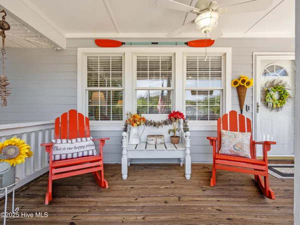 $950,000 | 113 Sea Gull Road, Emerald Isle, NC 28594