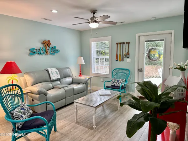 $950,000 | 113 Sea Gull Road, Emerald Isle, NC 28594