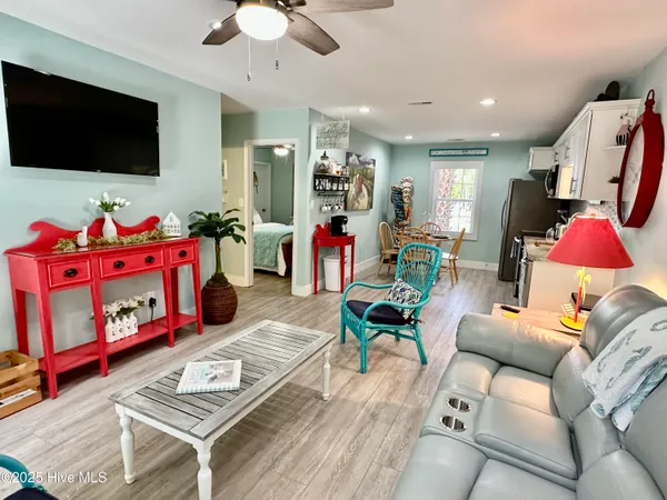 $950,000 | 113 Sea Gull Road, Emerald Isle, NC 28594