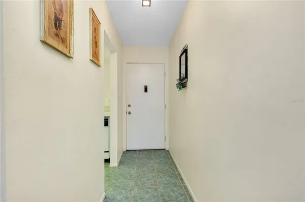 $174,500 | 2280 Stickney Point Road, Unit 432, Sarasota, FL 34231