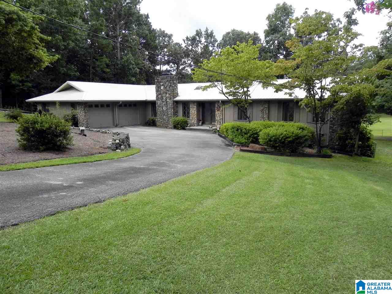 812 Cherokee Trail Anniston, AL 36206 - Photo 1 of 50