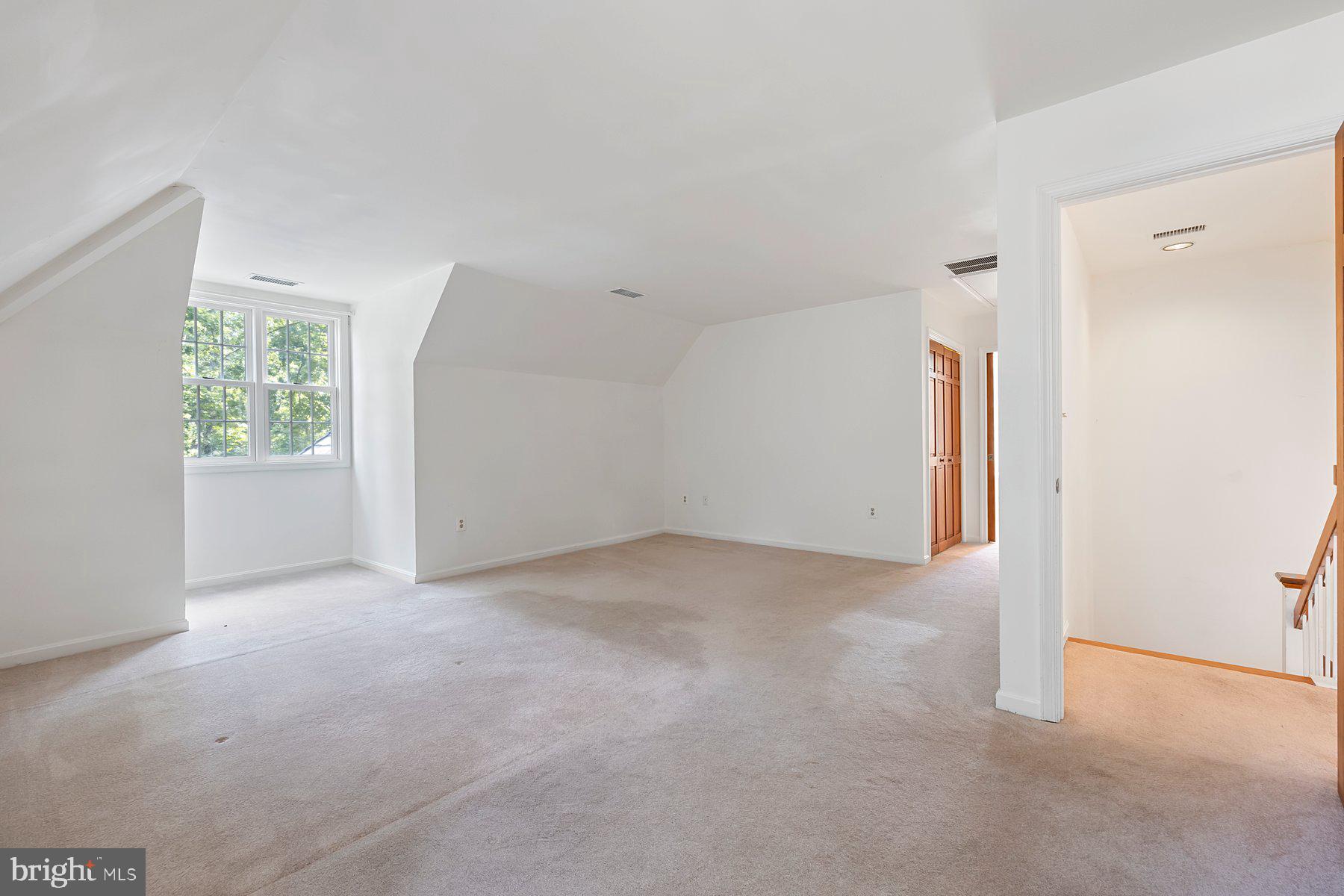 370 South River Landing Road, Unit 370 Edgewater, MD 21037 - Photo 23 of 64