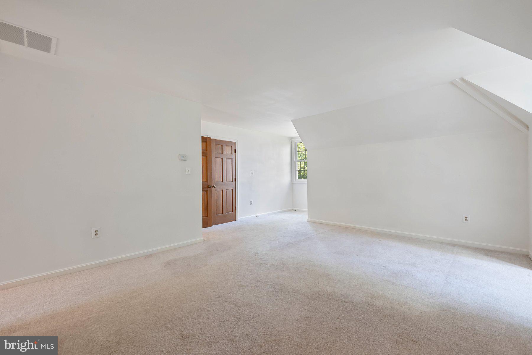370 South River Landing Road, Unit 370 Edgewater, MD 21037 - Photo 24 of 64