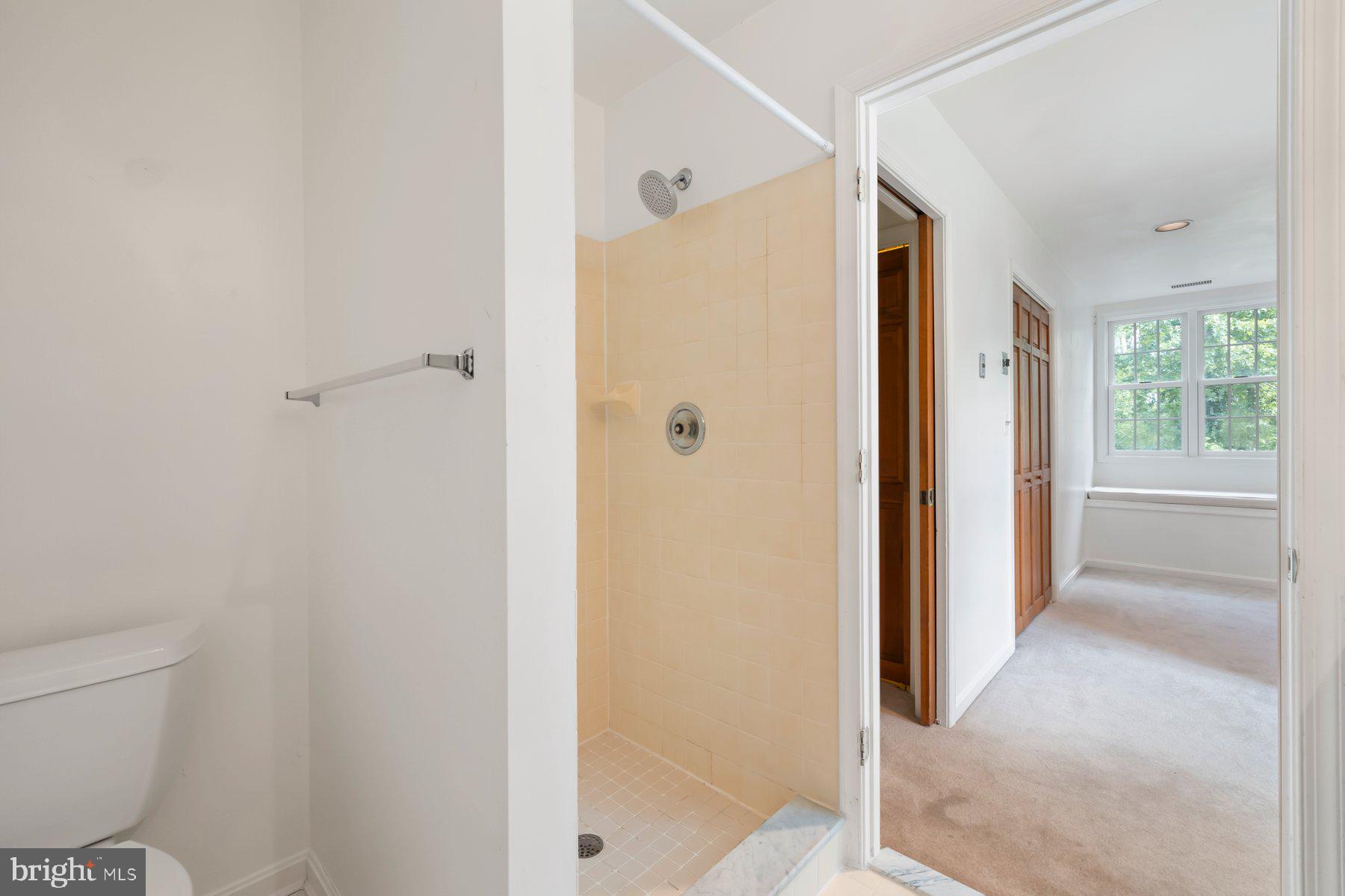 370 South River Landing Road, Unit 370 Edgewater, MD 21037 - Photo 27 of 64 a bathroom with a shower and a toilet