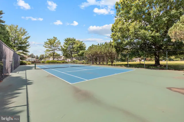 $1,000,000 | 370 South River Landing Road, Unit 370, Edgewater, MD 21037