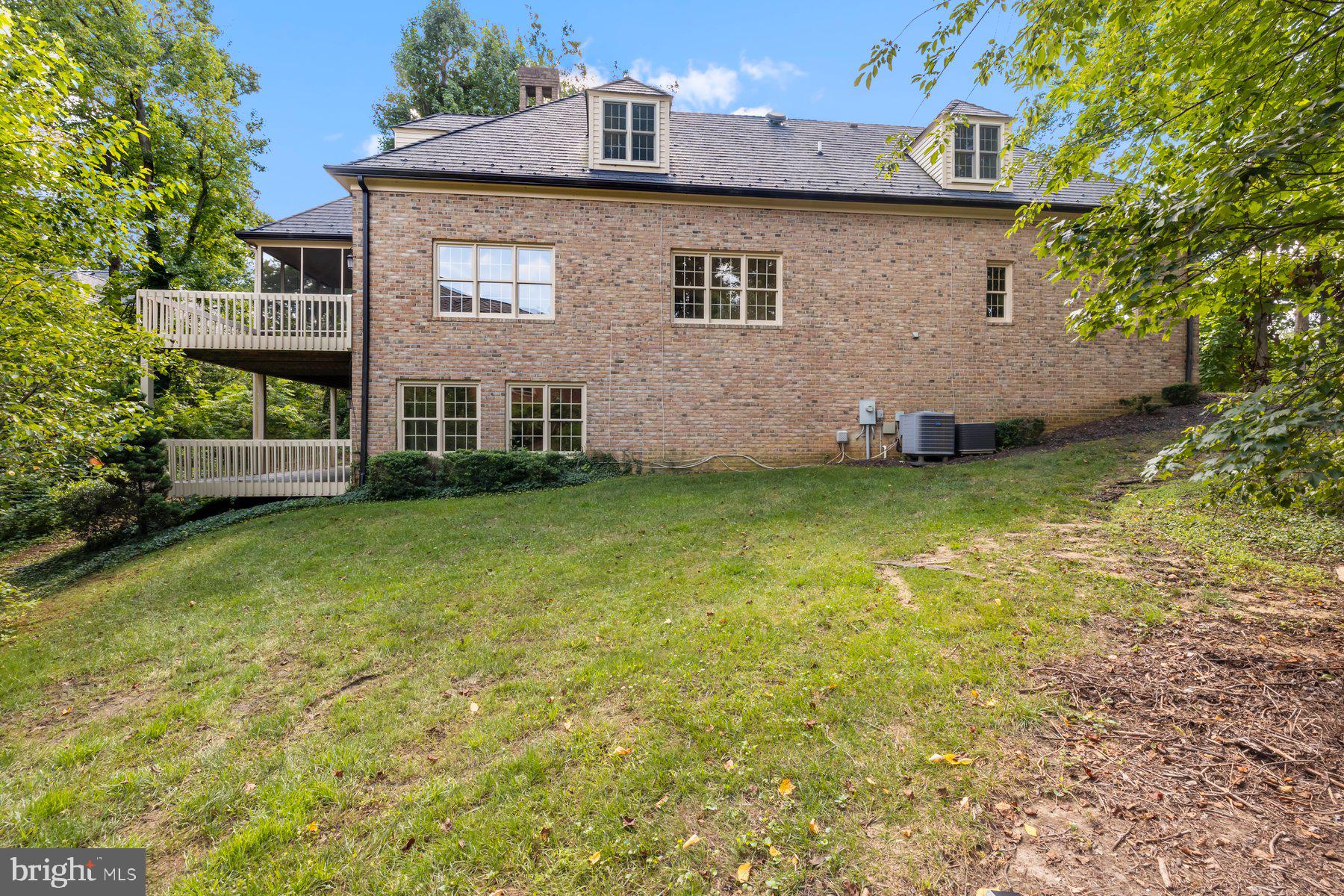 370 South River Landing Road, Unit 370 Edgewater, MD 21037 - Photo 60 of 64 a front view of a house with a yard