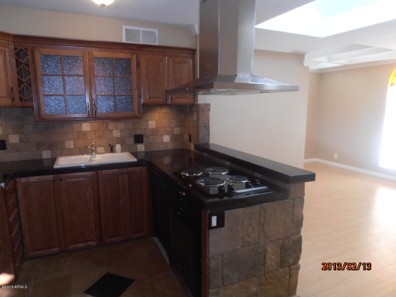 4041 East Camelback Road, Unit 9 Phoenix, AZ 85018 - Photo 4 of 8 P2130106