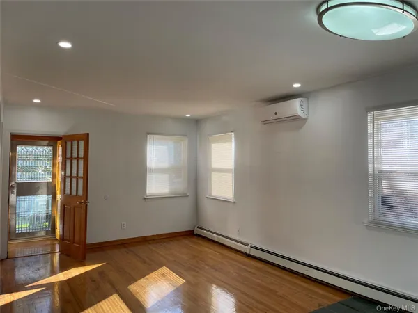 $3,500 | 76-62 172nd Street | Hillcrest