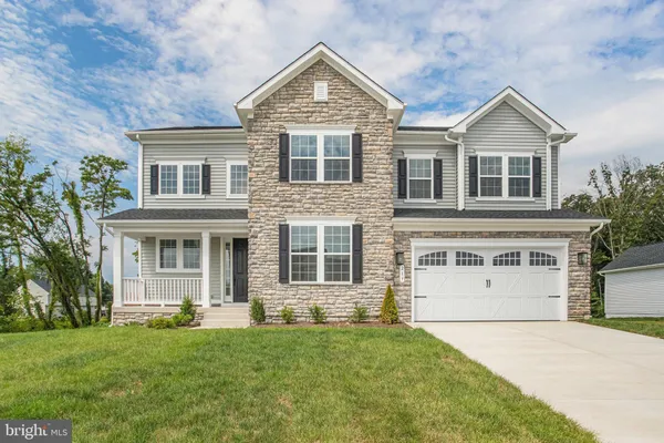 $799,999 | 217 Camwood Court, Fredericksburg, VA 22405