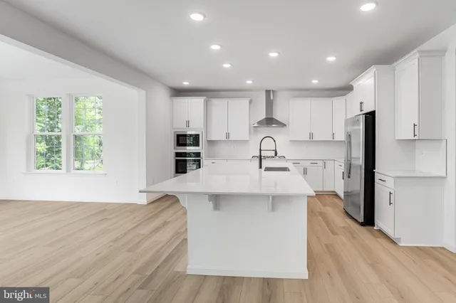 $809,999 | 217 Camwood Court, Fredericksburg, VA 22405