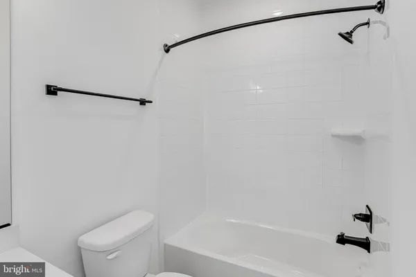 $799,999 | 217 Camwood Court, Fredericksburg, VA 22405