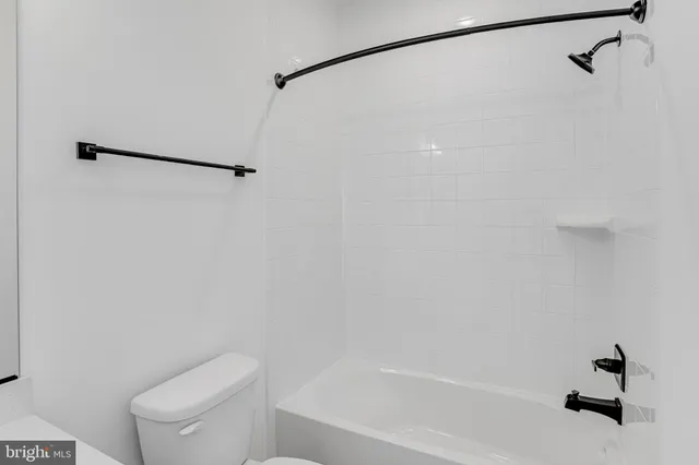 $809,999 | 217 Camwood Court, Fredericksburg, VA 22405