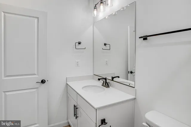 $809,999 | 217 Camwood Court, Fredericksburg, VA 22405