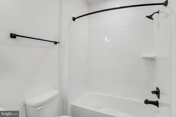 $799,999 | 217 Camwood Court, Fredericksburg, VA 22405