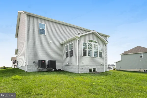 $799,999 | 217 Camwood Court, Fredericksburg, VA 22405