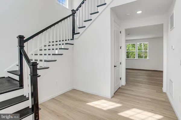 $799,999 | 217 Camwood Court, Fredericksburg, VA 22405