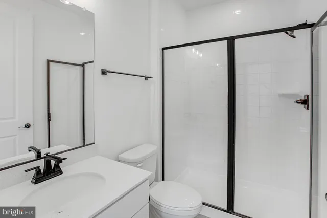 $809,999 | 217 Camwood Court, Fredericksburg, VA 22405