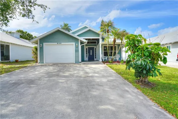 $499,000 | 896 Southwest 34th Terrace, Palm City, FL 34990