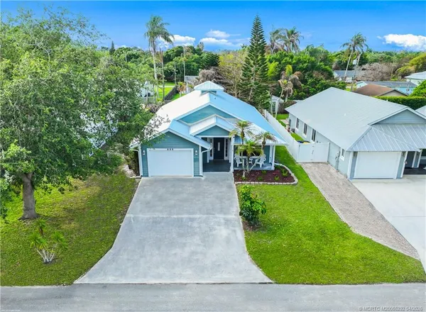 $499,000 | 896 Southwest 34th Terrace, Palm City, FL 34990