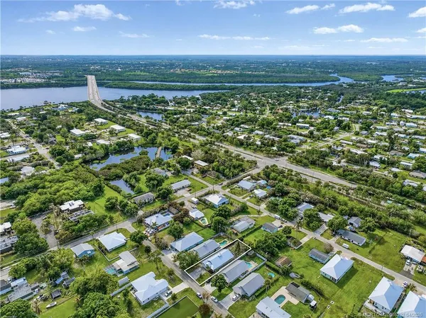 $499,000 | 896 Southwest 34th Terrace, Palm City, FL 34990
