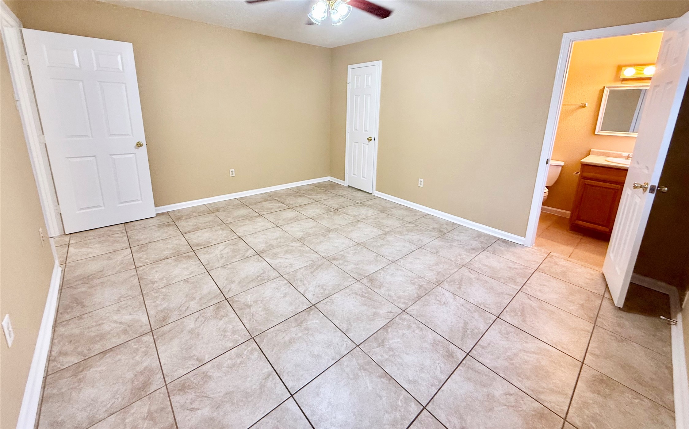 1809 Capri Lane Seabrook, TX 77586 - Photo 14 of 23