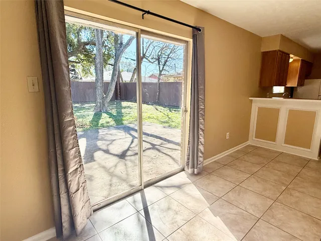 $2,500 | 1809 Capri Lane, Seabrook, TX 77586