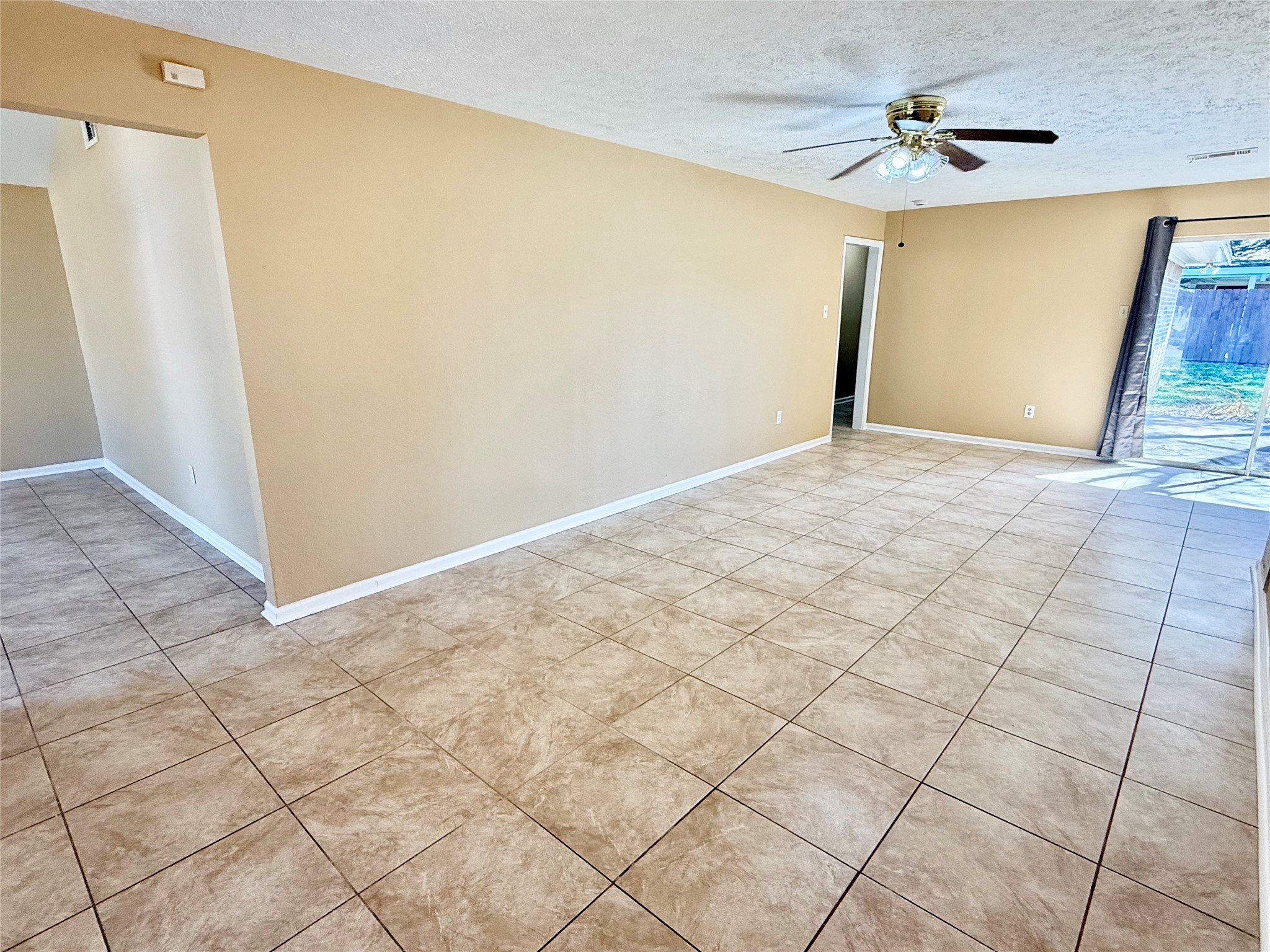 1809 Capri Lane Seabrook, TX 77586 - Photo 7 of 23