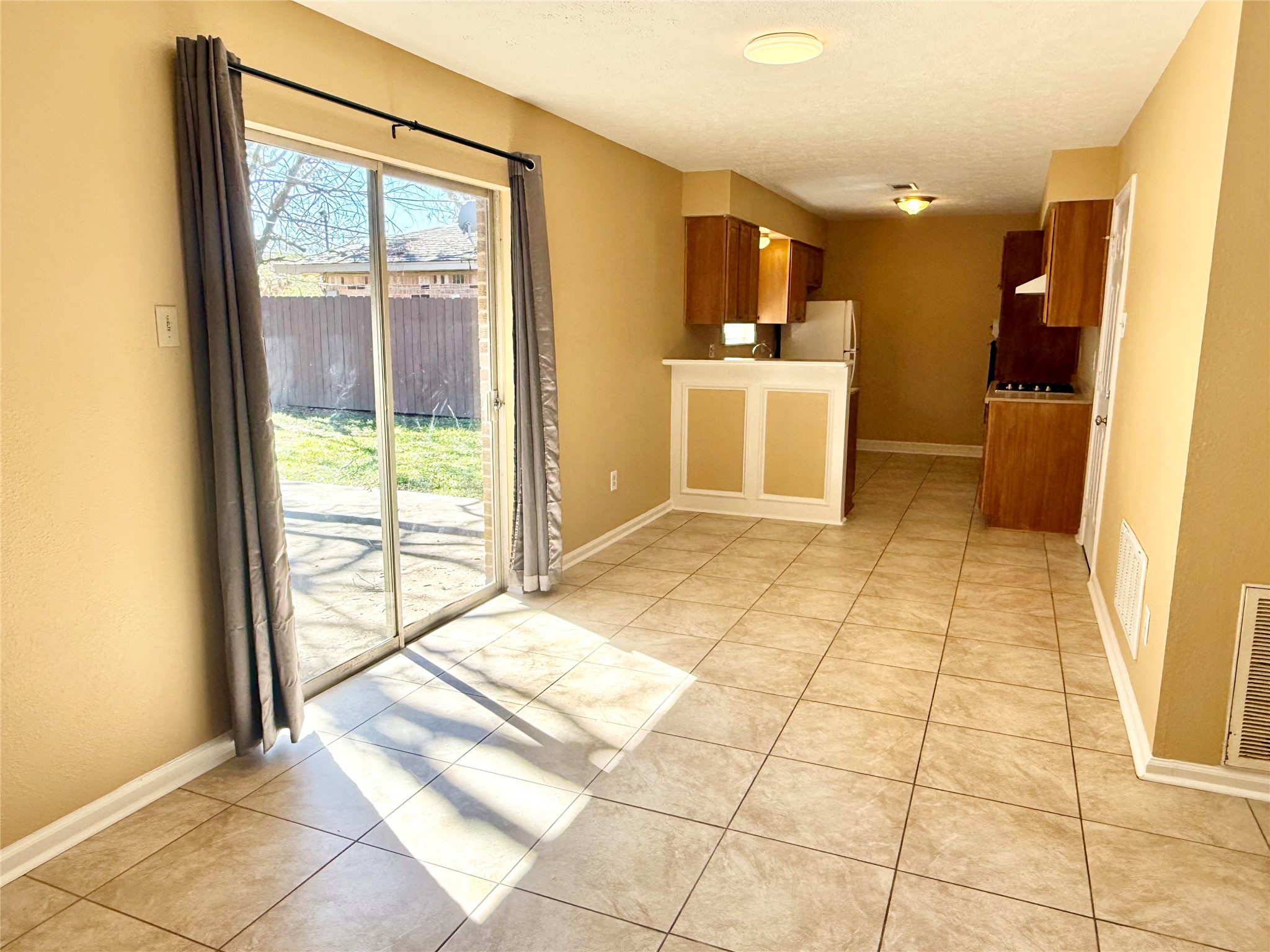 1809 Capri Lane Seabrook, TX 77586 - Photo 9 of 23