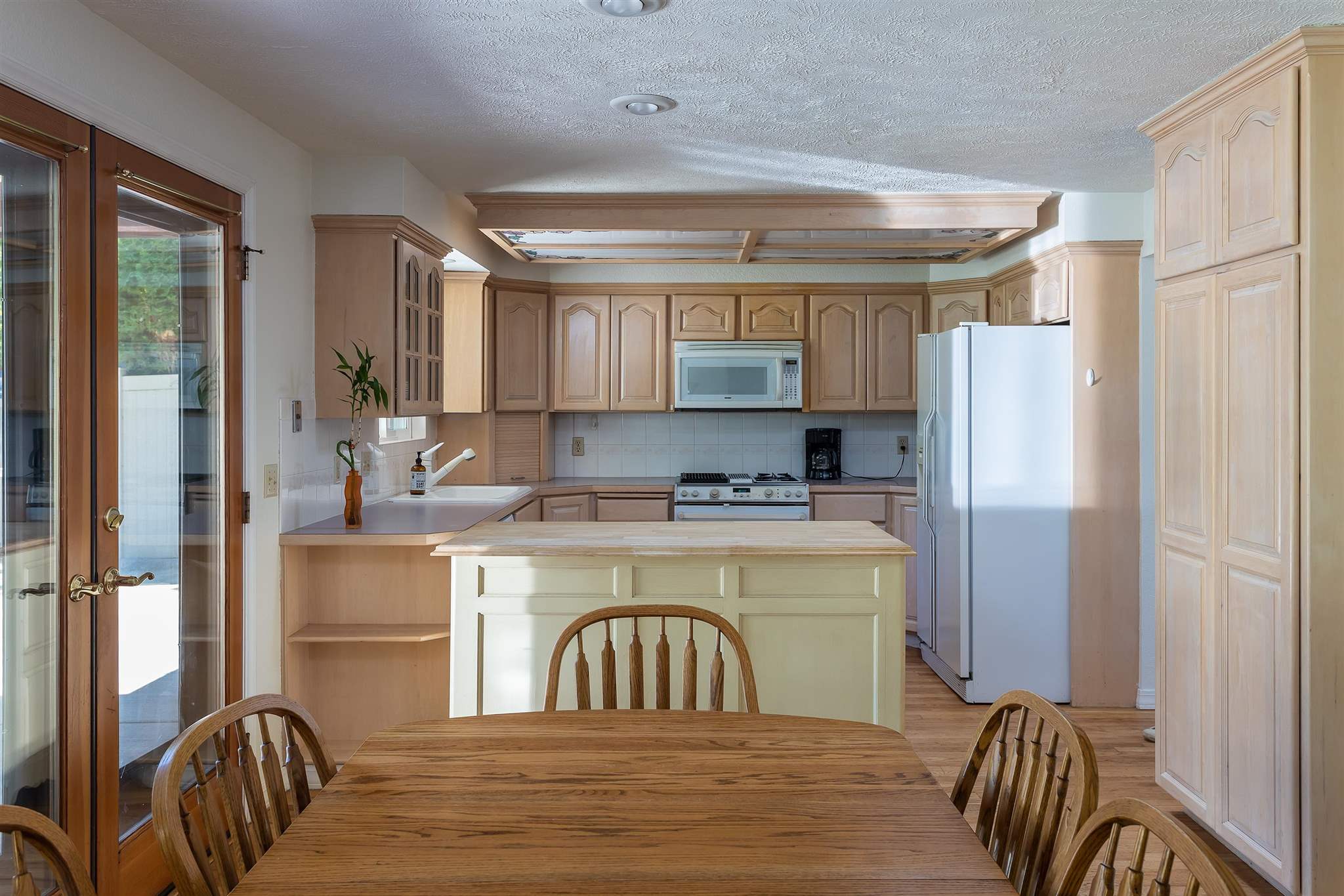 4503 East Lane Park Road Mead, WA 99021 - Photo 3 of 46