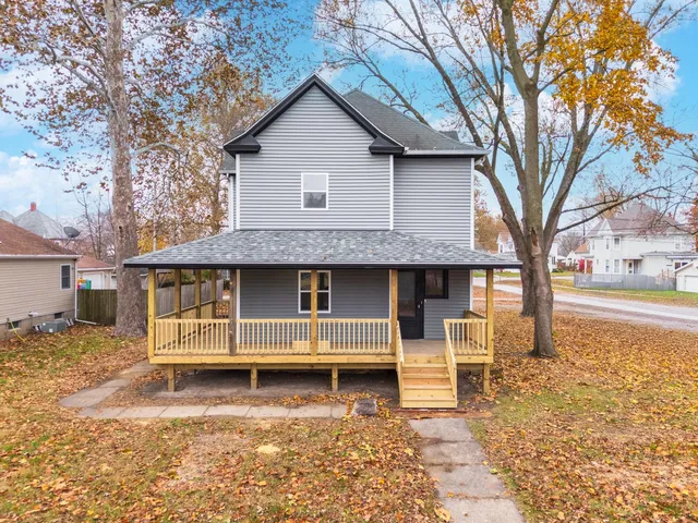 $195,000 | 220 West Bennett Street, Pontiac, IL 61764