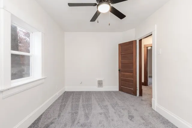 $195,000 | 220 West Bennett Street, Pontiac, IL 61764