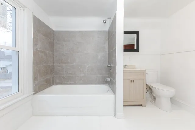 $195,000 | 220 West Bennett Street, Pontiac, IL 61764