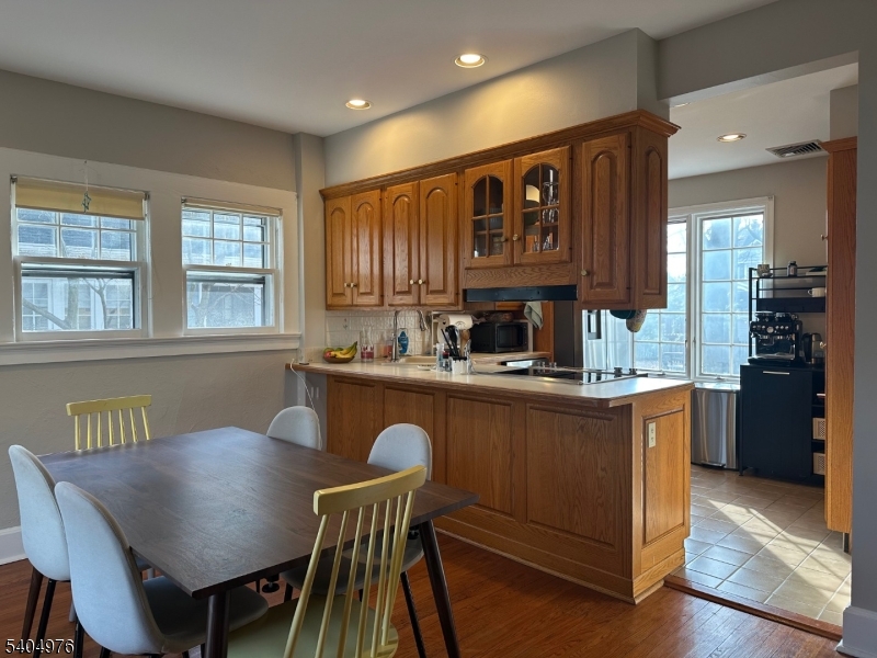 22 Carolin Road Montclair, NJ 07043 - Photo 14 of 50