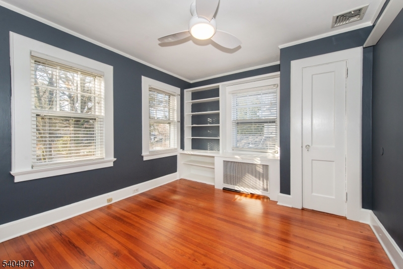 22 Carolin Road Montclair, NJ 07043 - Photo 31 of 50