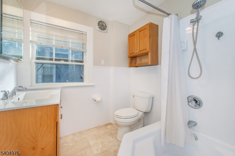 22 Carolin Road Montclair, NJ 07043 - Photo 33 of 50