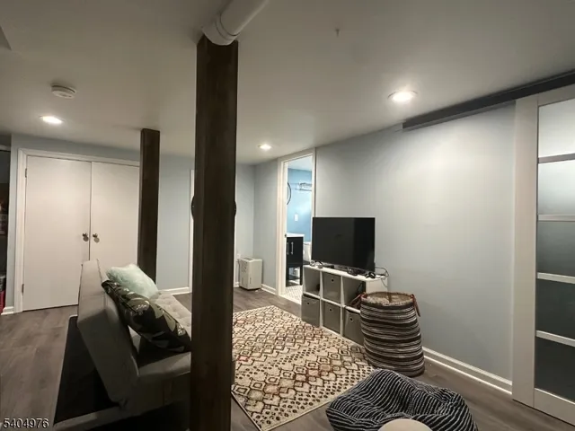 $6,300 | 22 Carolin Road, Montclair, NJ 07043