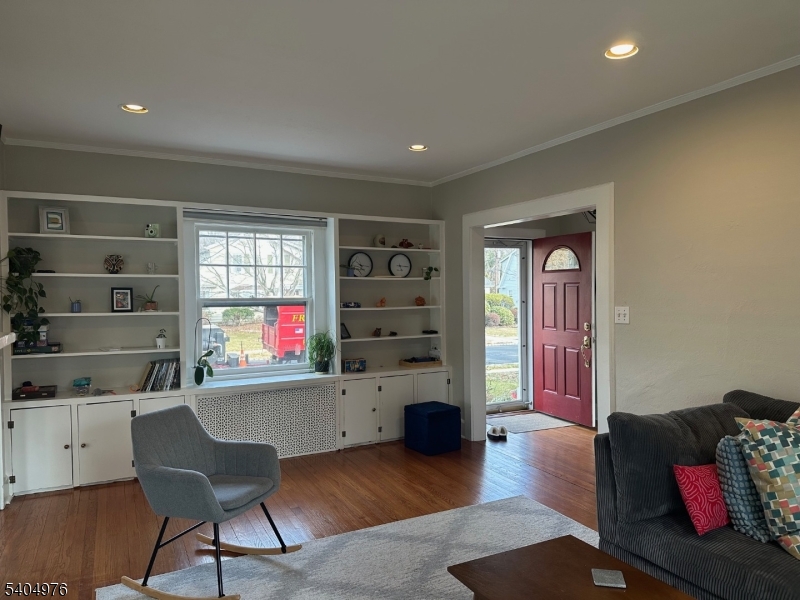 22 Carolin Road Montclair, NJ 07043 - Photo 6 of 50