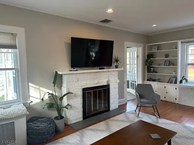 $6,300 | 22 Carolin Road, Montclair, NJ 07043