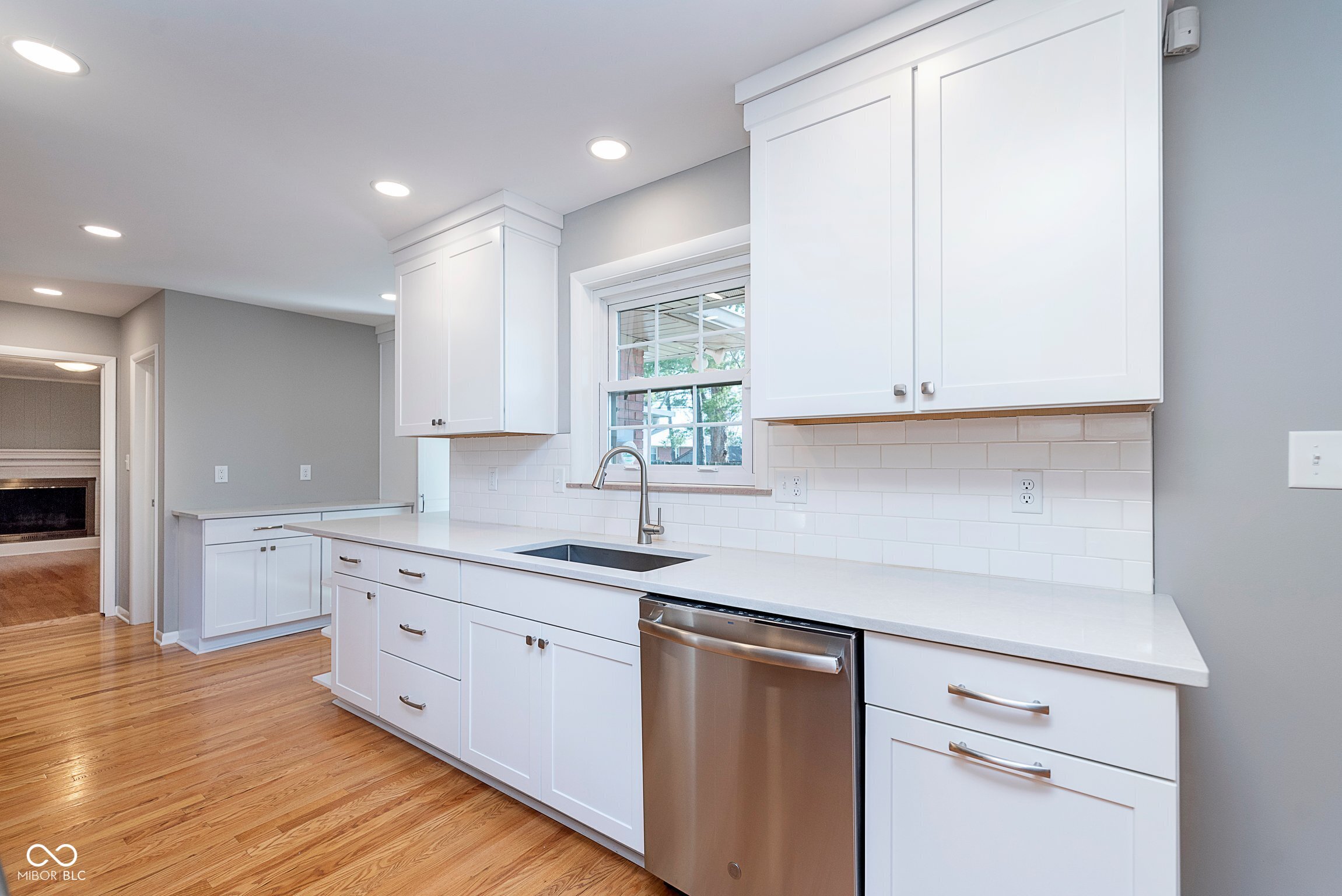 6407 Brokenhurst Road Indianapolis, IN 46220 - Photo 9 of 34 Gallery Image 9