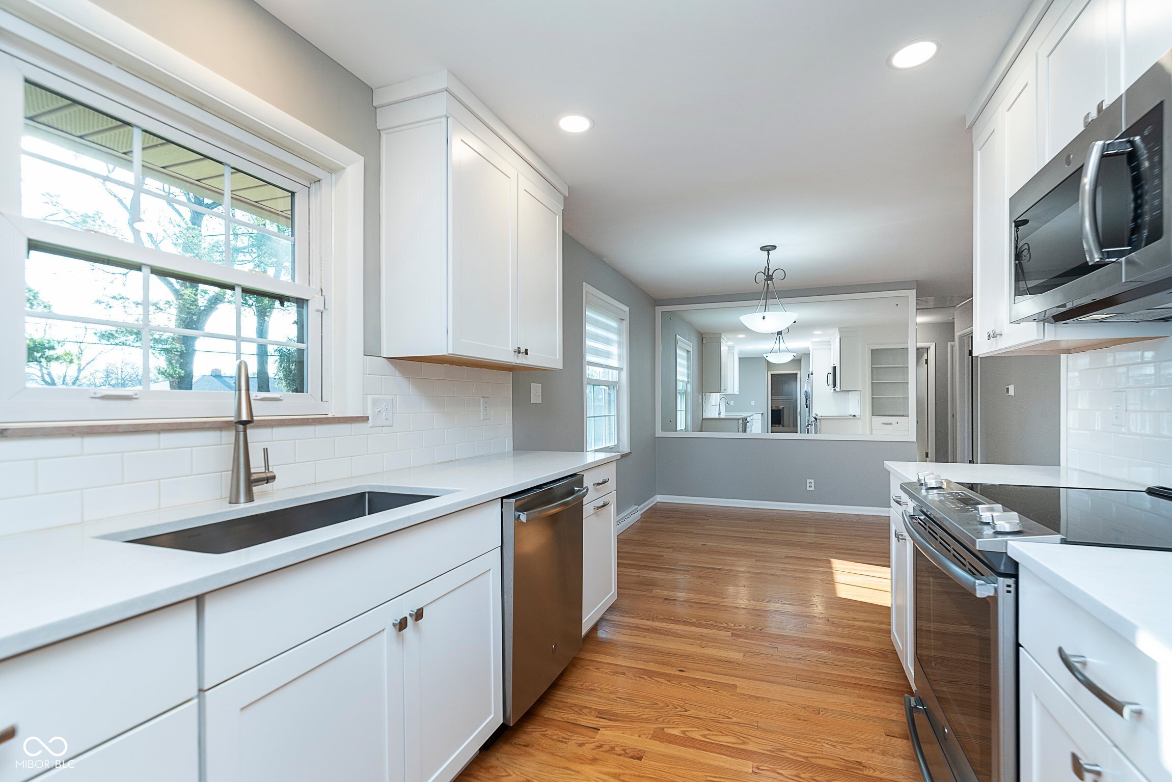 6407 Brokenhurst Road Indianapolis, IN 46220 - Photo 10 of 34 Gallery Image 10