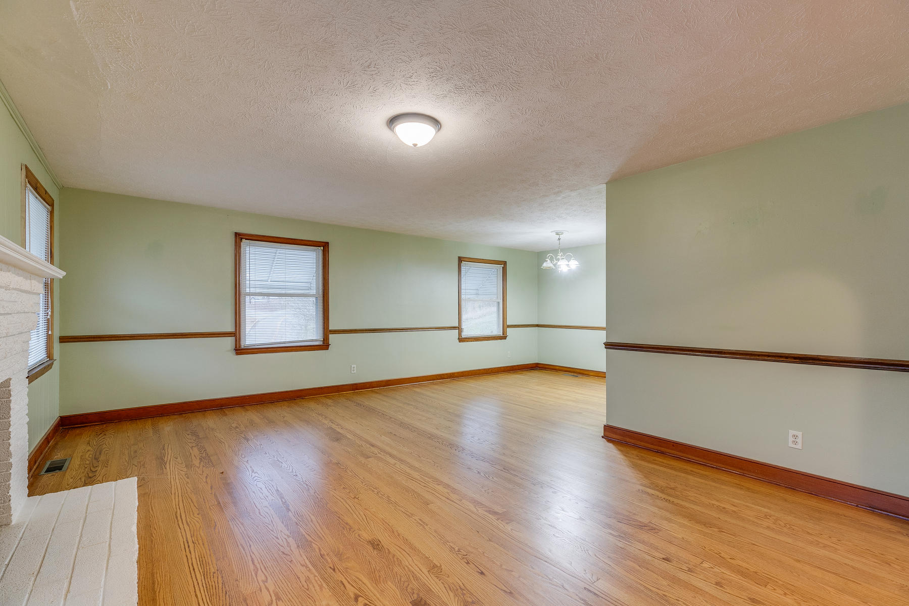 117 Lebanon Road Kingsport, TN 37663 - Photo 8 of 49 008