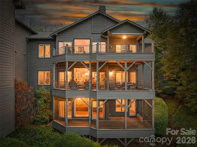$875,000 | 400 Charlotte Street, Unit 801, Asheville, NC 28801
