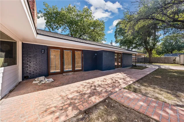 $600,000 | 5001 Lake Arrowhead Drive, Waco, TX 76710