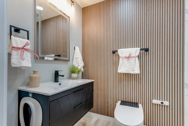 $549,900 | 136 North Acacia Avenue, Ripon, CA 95366